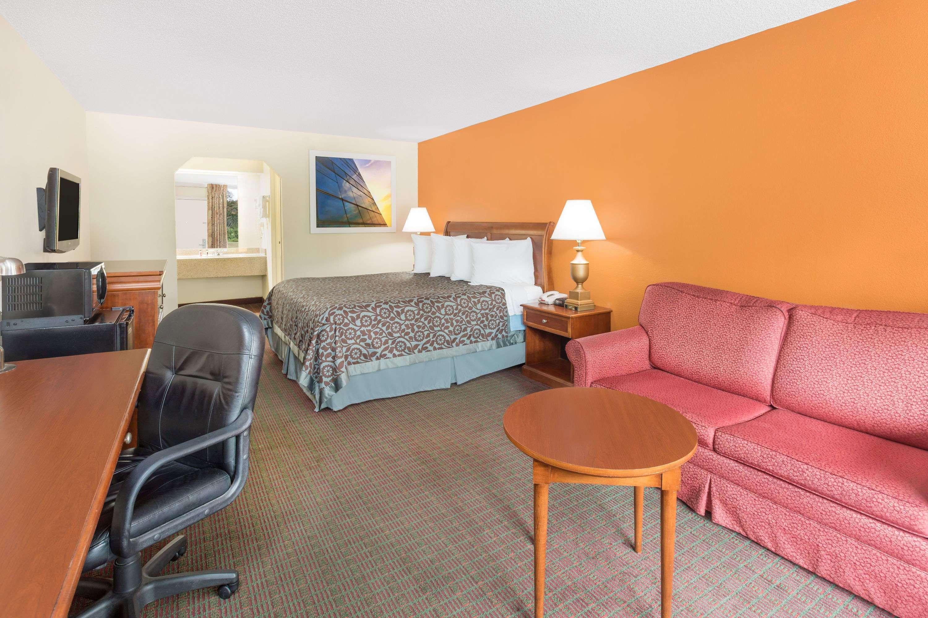 Days Inn By Wyndham Orangeburg South Esterno foto