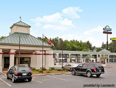 Days Inn By Wyndham Orangeburg South Esterno foto